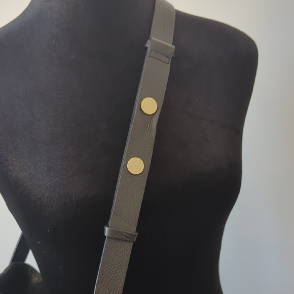 Halston Heritage Black Leather Shoulder Bag - Picture 2 of 8